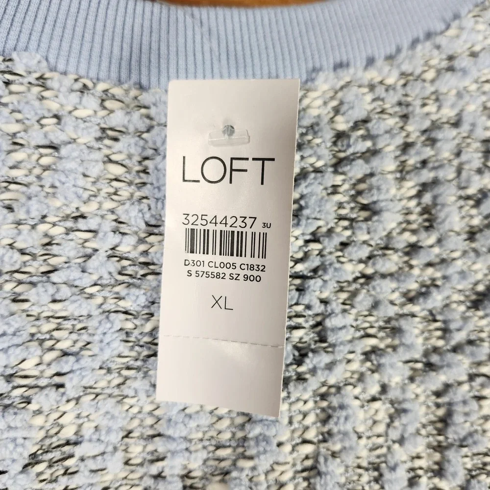 LOFT Textured 3D Light Blue Sweater Womens XL Crew Neck Long Sleeve Casual‎ Knit
